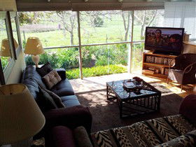 Away To Relax Massage Getaways At Welcome Springs B&B Retreat - Brisbane 4u 2