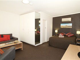 Wilpena Pound Resort - Brisbane Tourism 2