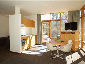 Wilpena Pound Resort - Brisbane Tourism 3