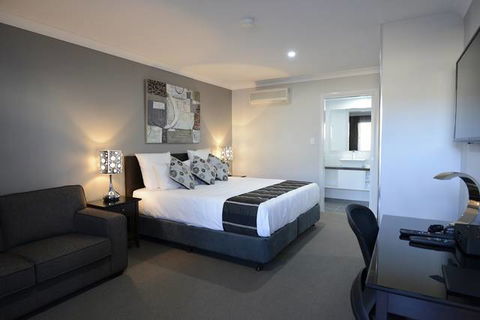 Aastro Dish Motor Inn - Brisbane 4u 0