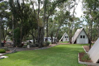 A-Line Holiday Village - Brisbane 4u 1