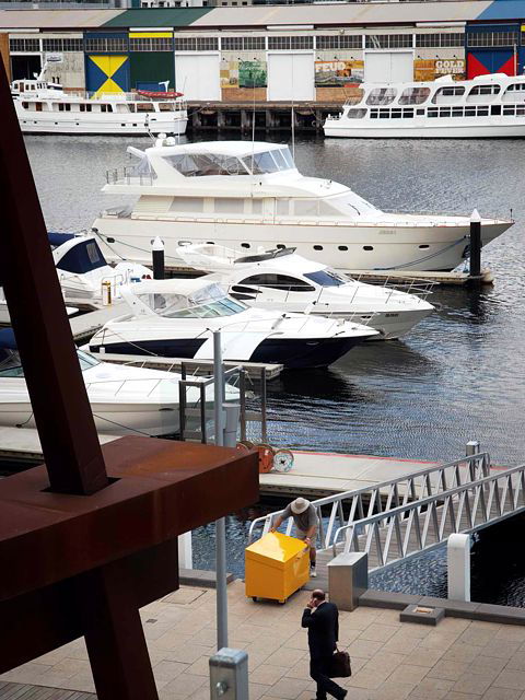 Apartments@Docklands - Brisbane 4u 4