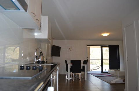 Apex Park Holiday Apartments - Brisbane 4u 4