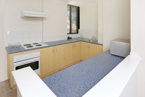 Assured Waterside Apartments - Brisbane 4u 5