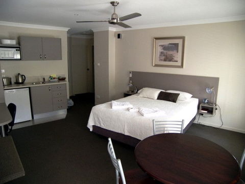 Aston Hill Motor Lodge - Brisbane 4u 0
