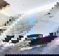 Avenue Hotel Canberra - Tourism Brisbane