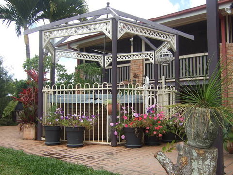Ayr Bed And Breakfast On McIntyre - Brisbane 4u 2