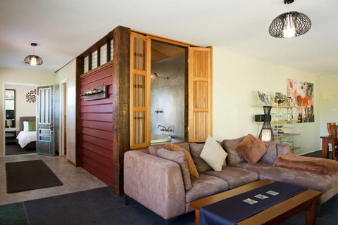 Azidene House & Spa Apartments - Tourism Brisbane 1
