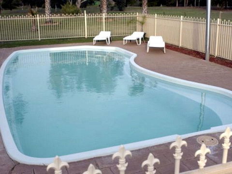 Barooga Golf View - Brisbane 4u 1