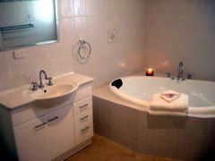 Barossa Vineyard Cottages - Tourism Brisbane 1