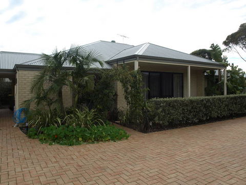 Baudins Of Busselton B&B - Brisbane 4u 0