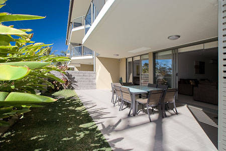 Beaches On Lammermoor Apartments - Brisbane 4u 4