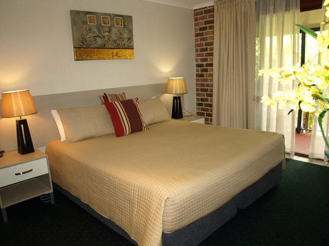 Beenleigh Yatala Motor Inn - Tourism Brisbane 0