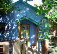 Blue Poles Cafe Gallery  BB - Tourism Brisbane