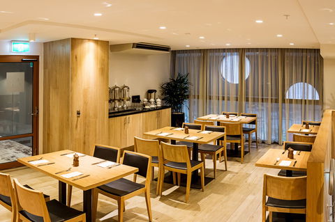 Brady Hotels Central Melbourne - Brisbane 4u 8