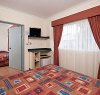 Cairns Queens Court - Tourism Brisbane