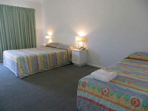 Charters Towers Heritage Lodge Motel - Brisbane 4u 4
