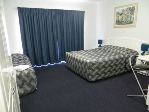 Charters Towers Heritage Lodge Motel - Brisbane 4u 5