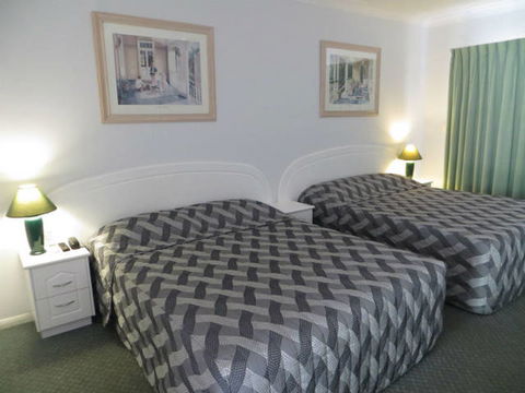 Charters Towers Heritage Lodge Motel - Brisbane 4u 7