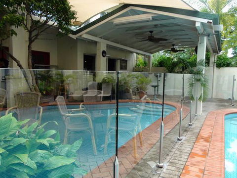 Crystal Garden Resort & Restaurant - Brisbane Tourism 0