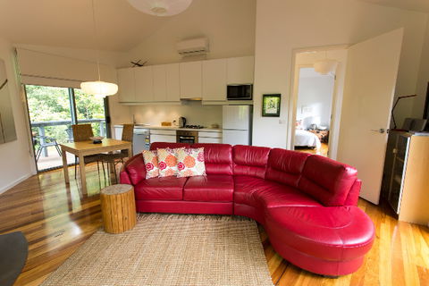 Dalrymples Guest Cottages - Tourism Brisbane 1