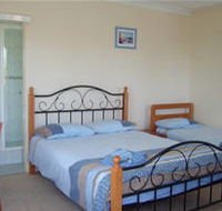 Beale's BedFish  Breakfast - Tourism Brisbane