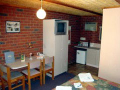 Foundry Palms Motel - Tourism Brisbane 3