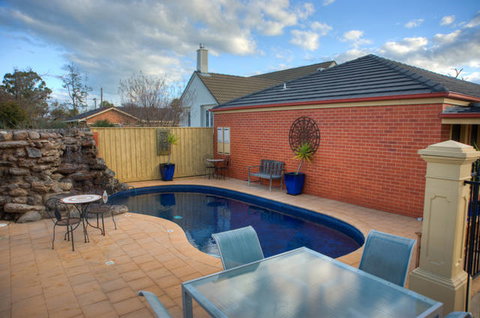 Georgian Motor Lodge - Tourism Brisbane 2