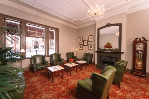 Hadley's Orient Hotel - Tourism Brisbane 1