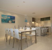 Hamilton Island Private Apartment - Poinciana - Tourism Brisbane