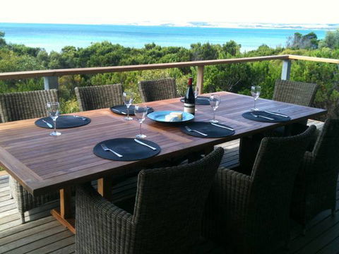 Island Beach Escape - Beachcomber - Brisbane Tourism 4