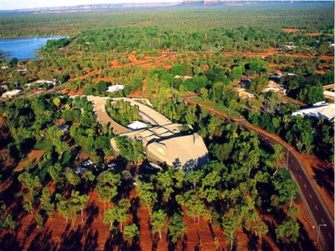 Kakadu Crocodile Hotel - Brisbane 4u 1