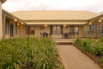 Ledcourt Waters - Brisbane 4u 5