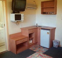 Lodge Motel - Tourism Brisbane