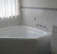 Macburn Self Contained Cottages Dog Friendly - Brisbane 4u