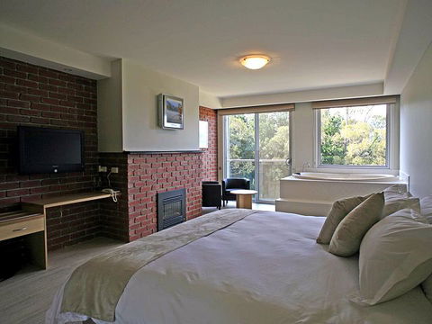 Macedon Ranges Hotel & Spa - Brisbane 4u 2