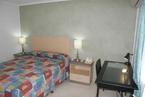 Mackay Motor Inn - Brisbane Tourism 0
