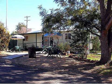 Manilla River Gums Caravan Park - Tourism Brisbane 0