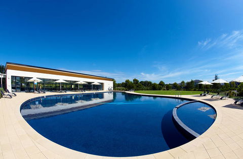 Mercure Kooindah Waters - Tourism Brisbane 0