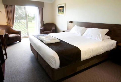 Mercure Sanctuary Golf Resort Bunbury - Brisbane Tourism 3
