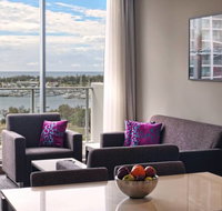 Meriton Serviced Apartments - Southport - Tourism Brisbane
