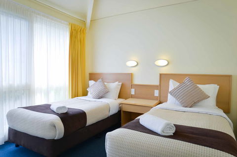 Pacific Palms Resort - Brisbane 4u 3