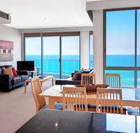 Pacific Views Resort - Main Beach - Tourism Brisbane