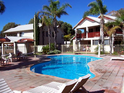 Pelican Shore Villas Kalbarri - Tourism Brisbane 0