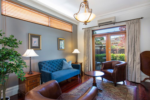 Prahran Village Guest House - Tourism Brisbane 3