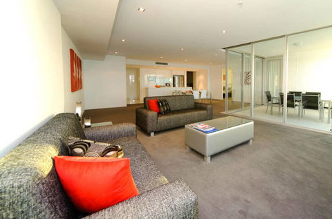 Q1 Resort & Spa - Tourism Brisbane 10