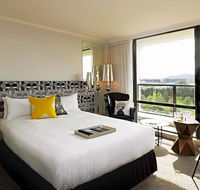 QT Canberra - Tourism Brisbane