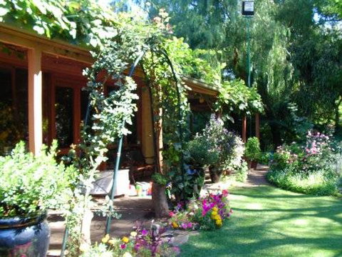 Rainforest Retreat Murray Bridge - Tourism Brisbane 4