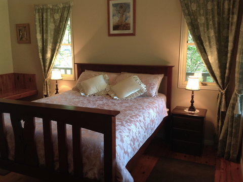 Maleny Country Cottages - Tourism Brisbane 0