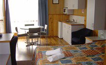Albury Motor Village - Brisbane 4u 3